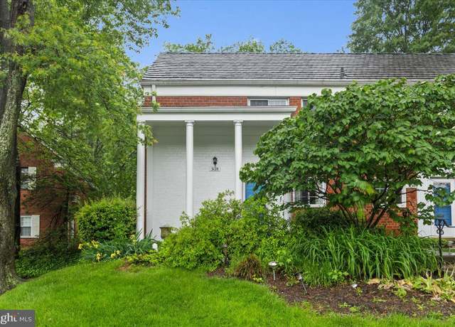 Property at 3128 Martha Custis Dr, Alexandria, VA 22302, 2 beds, 1 bath