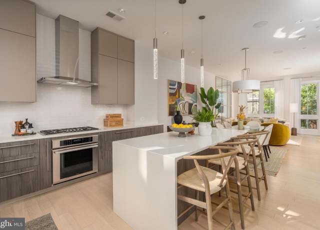 Property at 306 S Union St, Alexandria, VA 22314, 3 beds, 3.5 baths