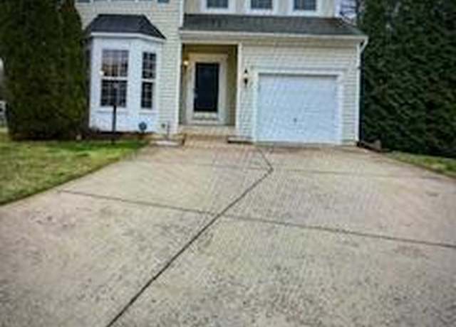 Property at 2989 Birch Creek Ct, Dumfries, VA 22026, 3 beds, 3.5 baths