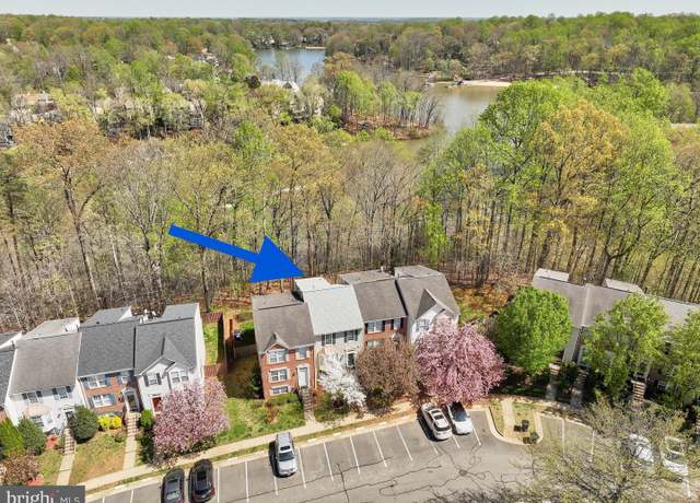 Property at 15761 Viewpoint Cir, Dumfries, VA 22025, 4 beds, 3.5 baths
