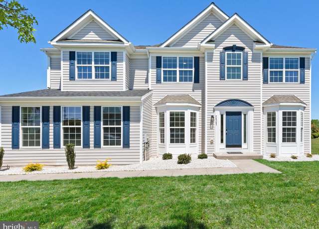 Property at 24757 Rivers Edge Rd, Millsboro, DE 19966, 6 beds, 4 baths