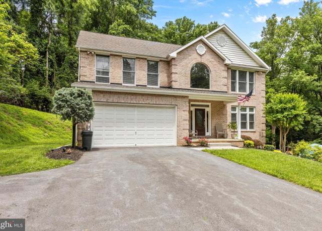 Property at 341 Central Ave, Reisterstown, MD 21136, 4 beds, 3.5 baths