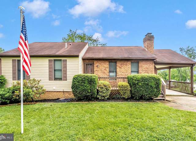 Property at 202 E F St E, Brunswick, MD 21716, 3 beds, 2.5 baths