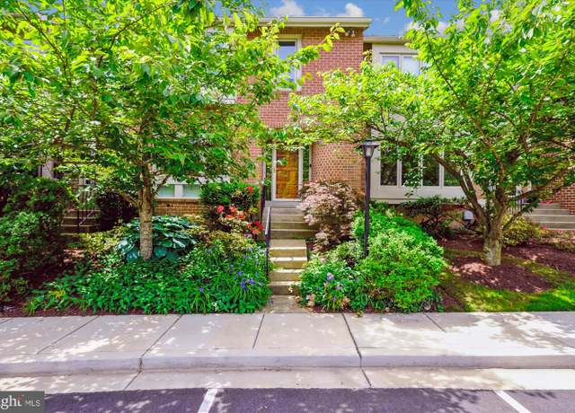 Property at 21 Valerian Ct, Rockville, MD 20852, 3 beds, 4.5 baths