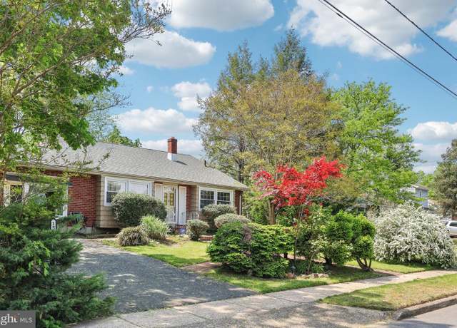 Property at 1511 Glenview Dr, Cinnaminson, NJ 08077, 3 beds, 2.5 baths