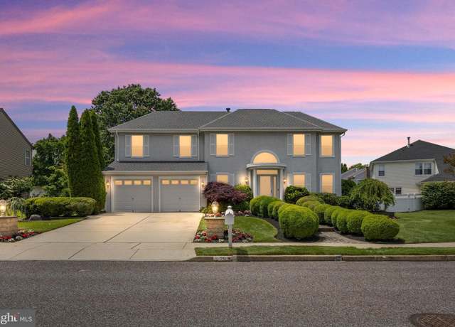Property at 29 Dominion Dr, Marlton, NJ 08053, 4 beds, 2.5 baths