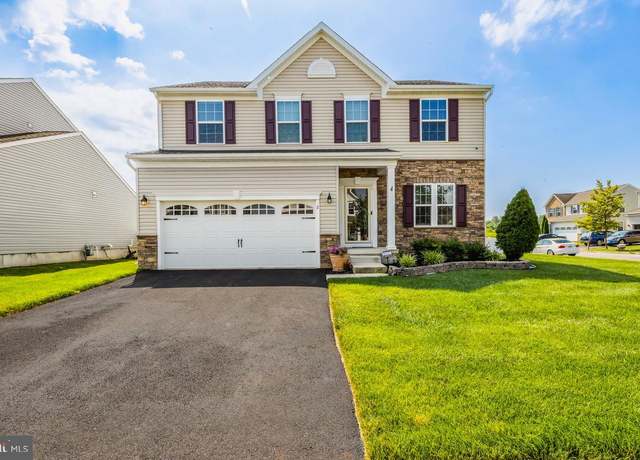 Property at 2 Sweetgum St, Swedesboro, NJ 08085, 4 beds, 2.5 baths