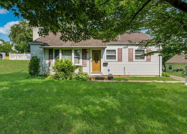 Property at 1021 Pennsylvania Ave, Southampton, PA 18966, 3 beds, 1 bath