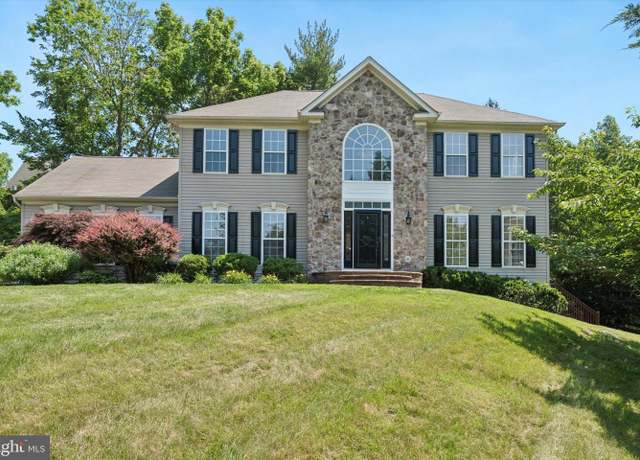 Property at 903 Kriebel Mill Rd, Norristown, PA 19403, 4 beds, 2.5 baths
