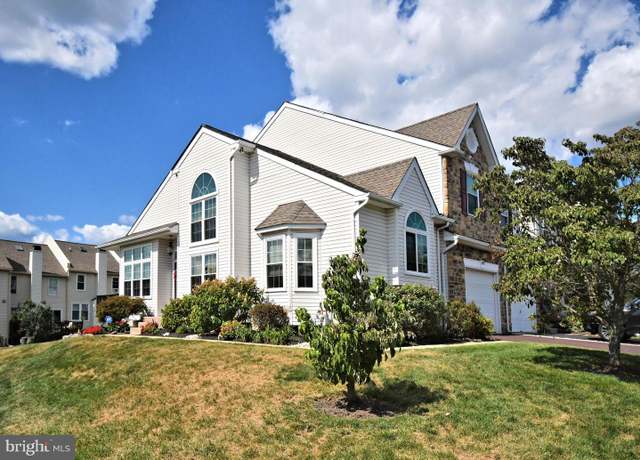Property at 578 Harrington Ct, Harleysville, PA 19438, 3 beds, 2.5 baths