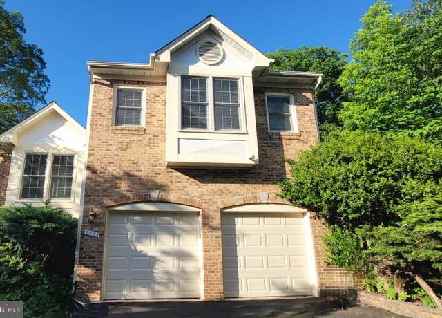 Property at 6501 Legendgate Pl, Burke, VA 22015, 4 beds, 3.5 baths