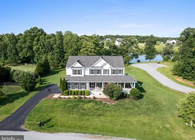 Property at 36522 Winding Oak Pl, Purcellville, VA 20132, 5 beds, 3.5 baths