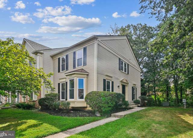 Property at 43866 Laburnum Sq, Ashburn, VA 20147, 2 beds, 3.5 baths