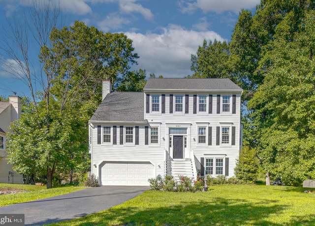 Property at 201 Anchor Cv, Stafford, VA 22554, 5 beds, 3.5 baths