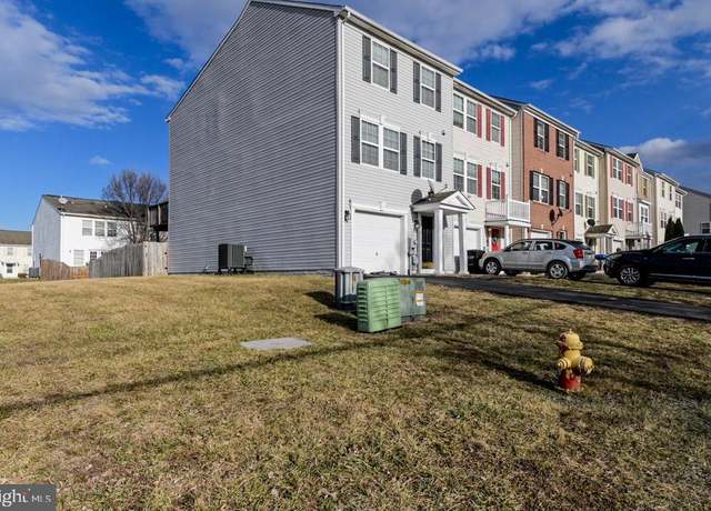 Property at 101 Aero St, Martinsburg, WV 25401, 3 beds, 2.5 baths