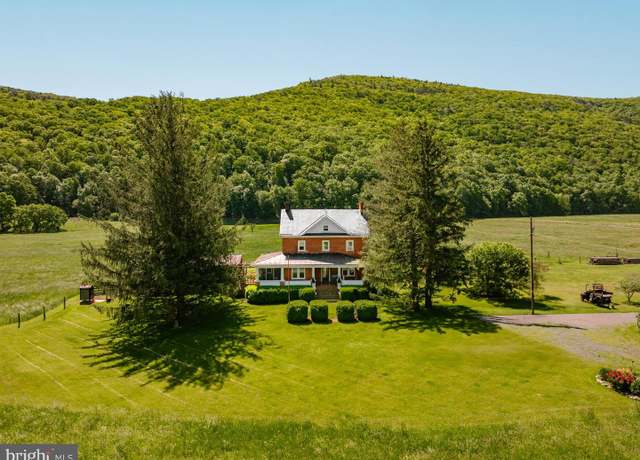 Property at 187 Leonard Ln, Franklin, WV 26807, 3 beds, 2 baths