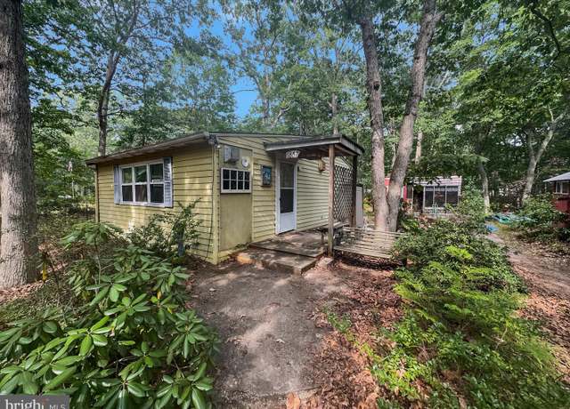 Property at 1857 Lakeshore Dr, Millville, NJ 08332, 1 bed, 1 bath