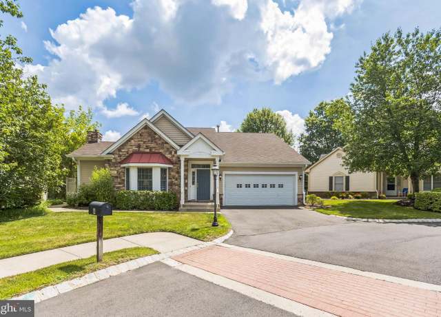 Property at 4 Azalea Ct, Princeton, NJ 08540, 2 beds, 2 baths
