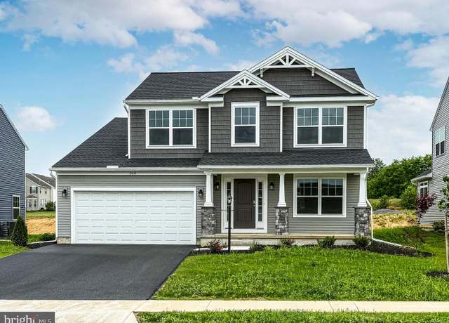 Property at 308 Amberleigh Ln, Shippensburg, PA 17257, 3 beds, 2.5 baths