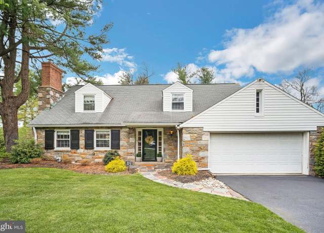 Property at 1032 Lindsay Ln, Jenkintown, PA 19046, 5 beds, 4 baths
