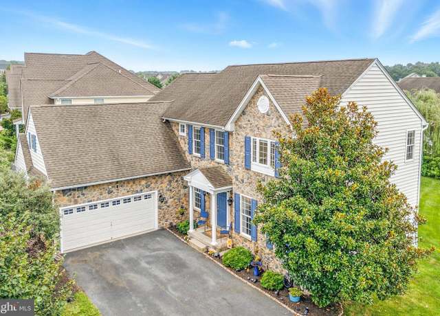 Property at 39 Bunker Way, Pottstown, PA 19464, 4 beds, 3.5 baths
