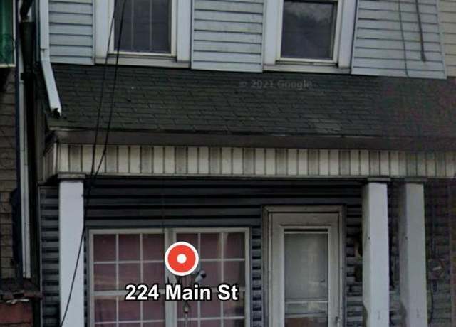 Property at 224 Main St, Gilberton, PA 17934, 2 beds, 1 bath