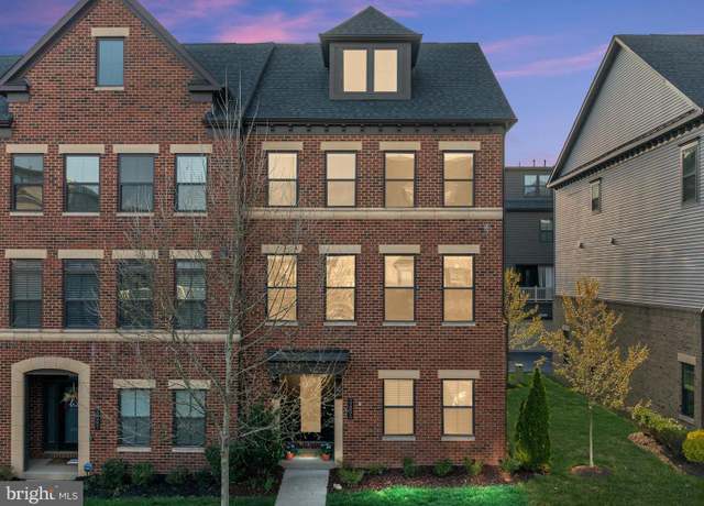 Property at 22295 Philanthropic Dr, Ashburn, VA 20148, 4 beds, 4.5 baths