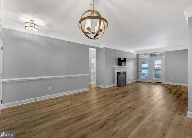 Property at 7065 Heritage Hunt Dr #201, Gainesville, VA 20155, 2 beds, 2 baths