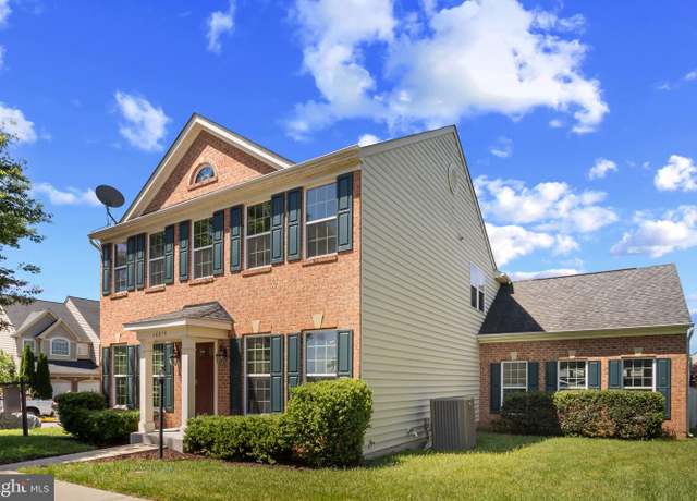 Property at 16874 Reef Knot Way, Woodbridge, VA 22191, 4 beds, 2.5 baths