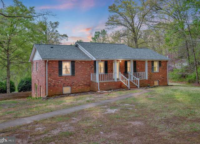 Property at 580 Hope Rd, Stafford, VA 22554, 4 beds, 3 baths