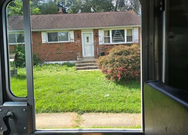 Property at 14 Cherry Rd, New Castle, DE 19720, 3 beds, 1 bath