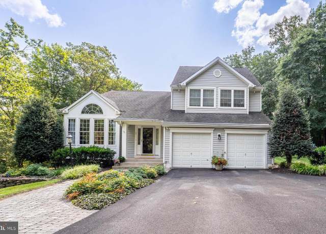 Property at 3 Pheasant View Pl, Parkton, MD 21120, 4 beds, 3 baths