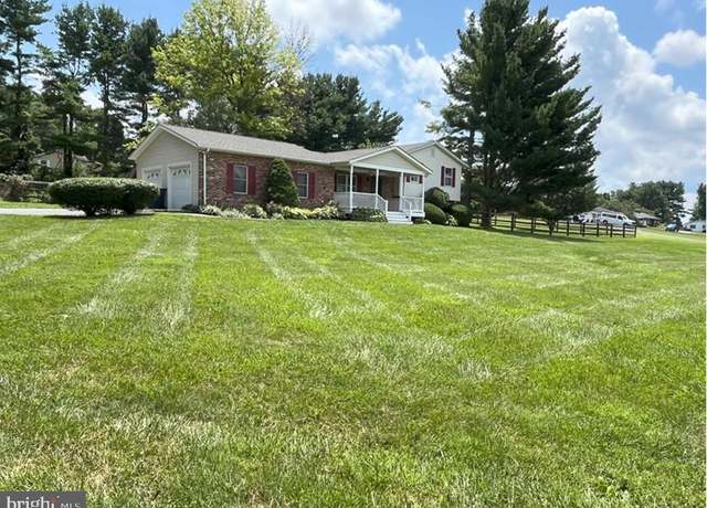 Property at 809 Lucabaugh Mill Rd, Westminster, MD 21157, 3 beds, 3.5 baths