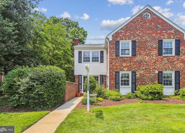 Property at 1015 Nelson St Unit 38-101, Rockville, MD 20850, 4 beds, 2.5 baths