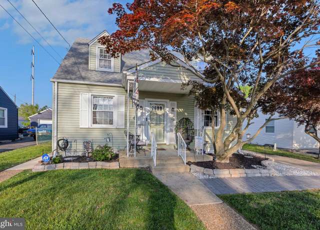 Property at 114 Davis Ave, Mount Ephraim, NJ 08059, 4 beds, 1 bath