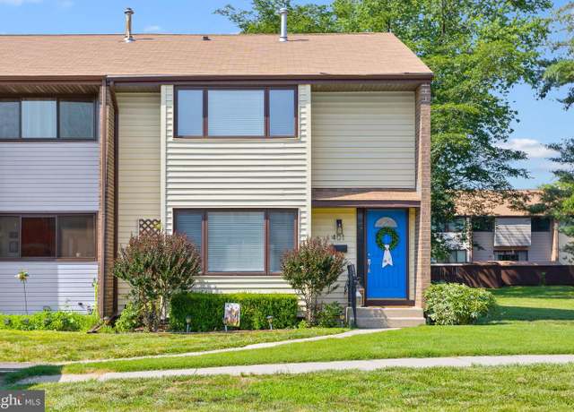 Property at 401 Jefferson Dr, East Windsor, NJ 08520, 3 beds, 2.5 baths
