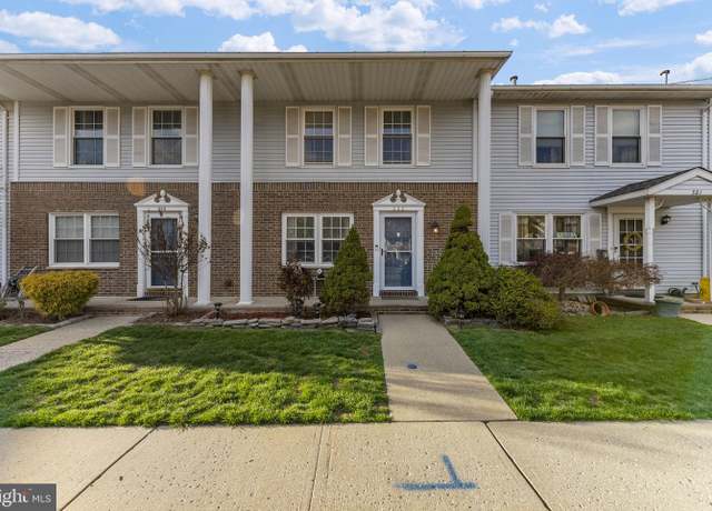 Property at 322 Gambocz Ct, Monmouth Junction, NJ 08852, 3 beds, 1.5 baths