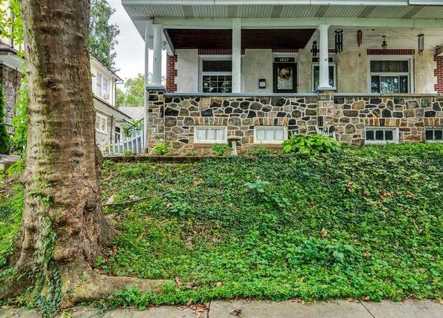 Property at 1527 Palm St, Reading, PA 19604, 3 beds, 2 baths