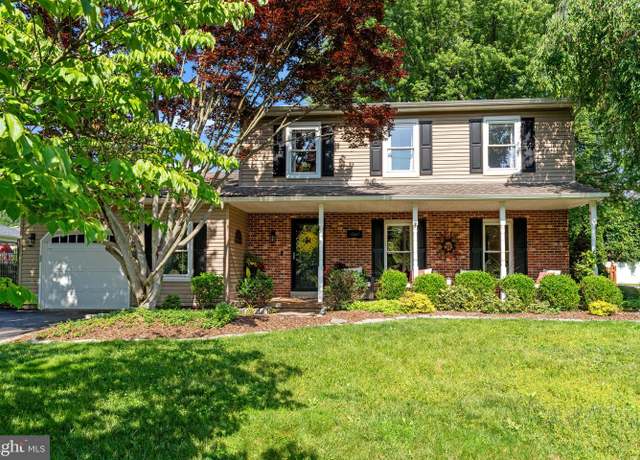 Property at 1569 Silver Lake Rd, Langhorne, PA 19047, 4 beds, 2.5 baths