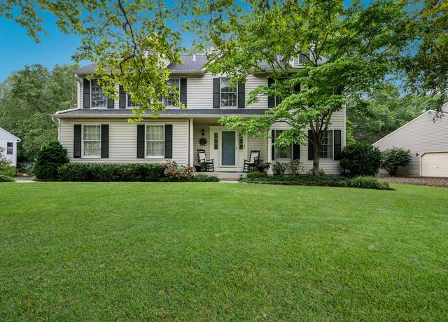 Property at 117 Steeplechase Dr, Doylestown, PA 18901, 4 beds, 2.5 baths