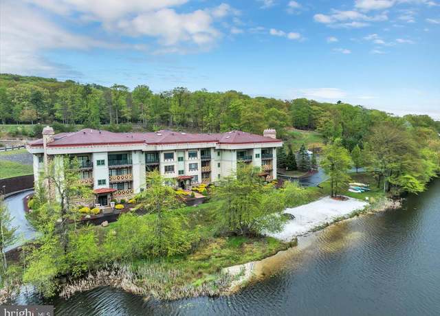 Property at 320 Hummingbird Way #302, Lake Harmony, PA 18624, 3 beds, 3 baths
