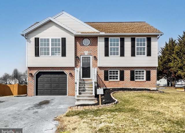 Property at 3797 Mountain Shadow Cir, Fayetteville, PA 17222, 4 beds, 2 baths