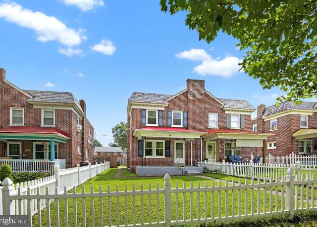 Property at 311 N Broad St, Lancaster, PA 17602, 3 beds, 2 baths