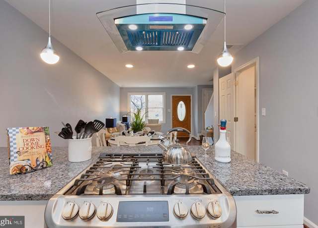 Property at 151 Dale St, Alexandria, VA 22305, 3 beds, 2 baths