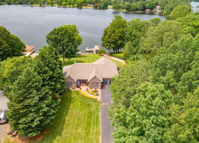 Property at 565 Busbees Point Rd, Bumpass, VA 23024, 5 beds, 3 baths