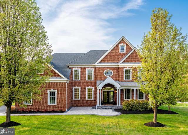 Property at 17937 Manassas Gap Ct, Hamilton, VA 20158, 4 beds, 4.5 baths