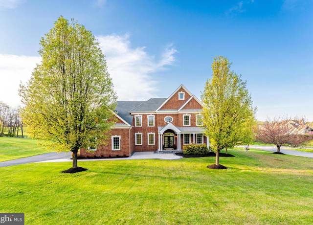 Property at 17937 Manassas Gap Ct, Hamilton, VA 20158, 4 beds, 4.5 baths