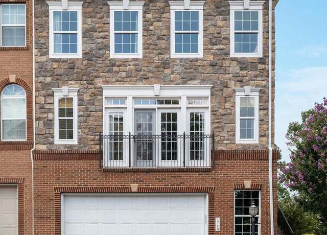Property at 1740 Moultrie Ter NE, Leesburg, VA 20176, 3 beds, 3.5 baths