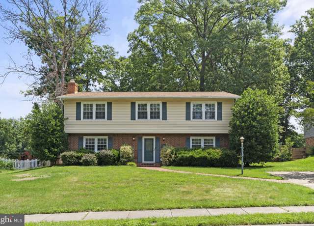 Redfin Lake Ridge Va