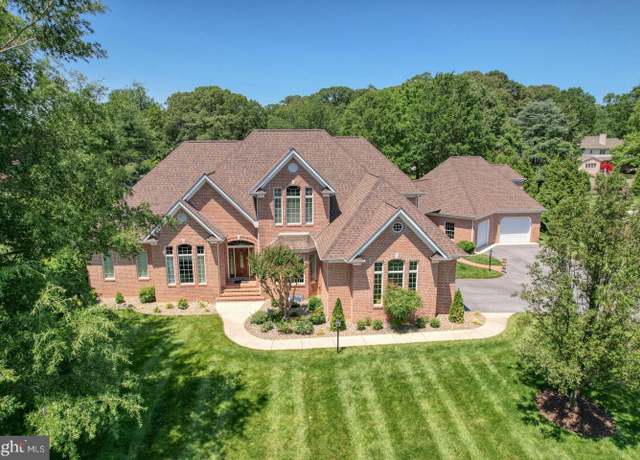 Property at 9 Chadwick Dr, Dover, DE 19901, 5 beds, 5.5 baths